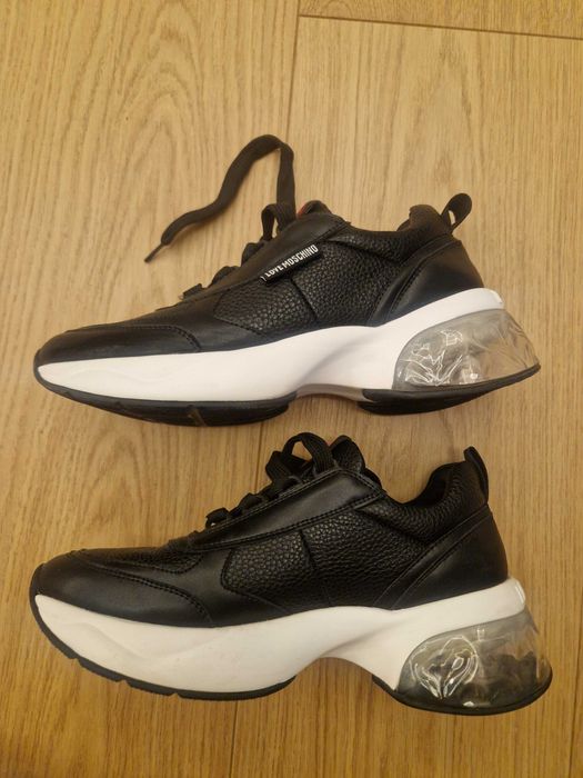 Маратонки Love Moschino