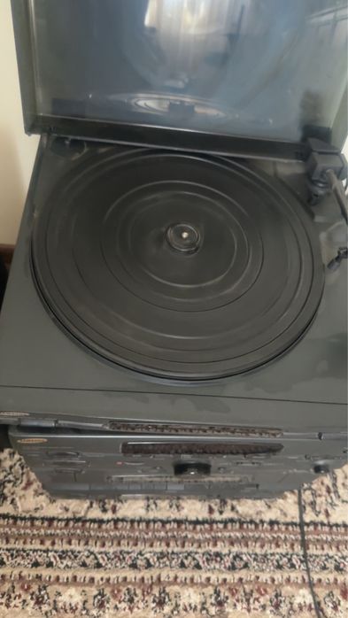 Музикалний центир