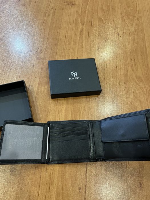 Кожен портфейл Marenti