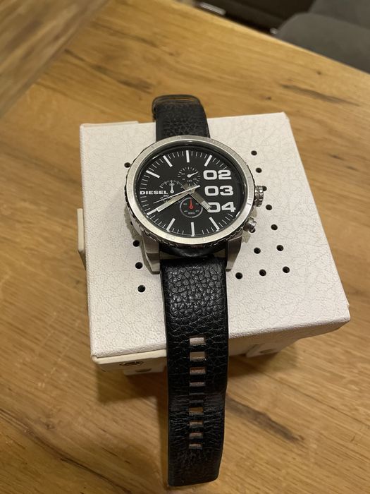 Часовник DIESEL