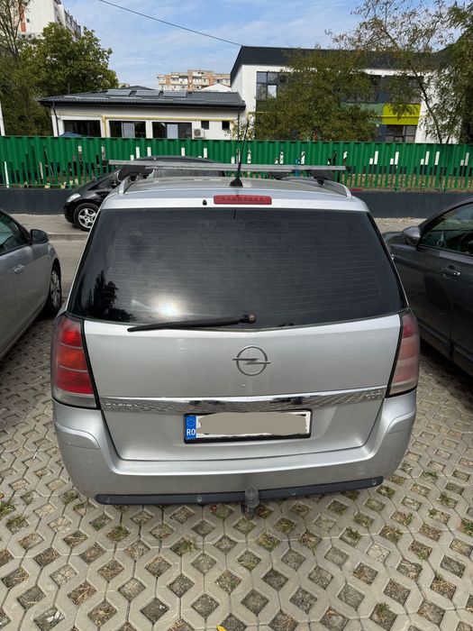 Opel Zafira B ,1.9 cdti 120cp an 2007 , 7 locuri