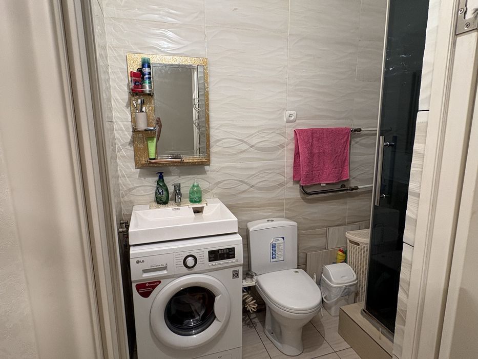 Продается 2 комн квартира