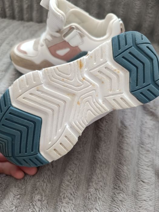 Детские кросовки 28 р