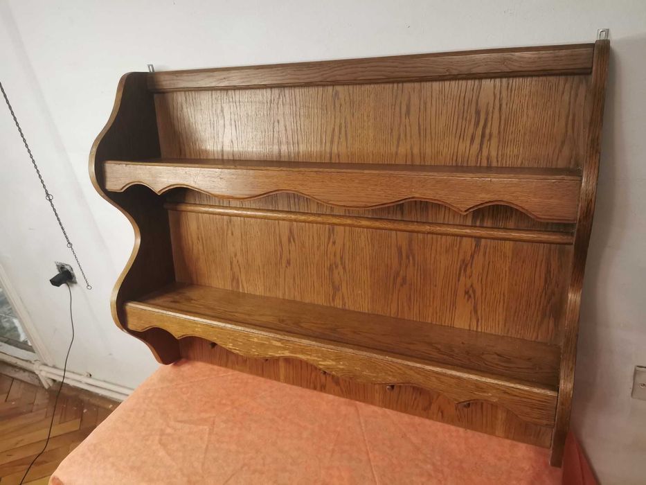 Polita de bucatarie din lemn