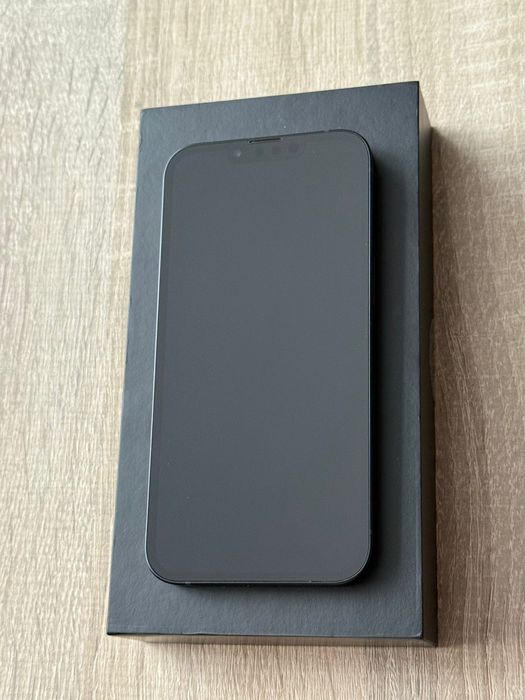 Iphone 13 , 128 gb negru, alb , roz