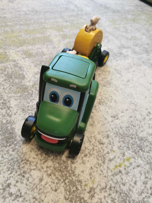 John Deere- cu animale de la fermă