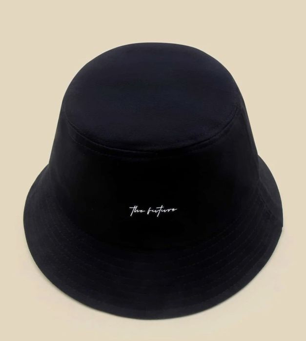 Vand palarie neagra