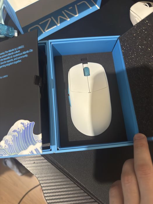 lamzu atlantis v2 pro