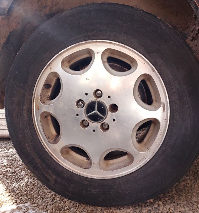 Продам запчасти Мерс124!