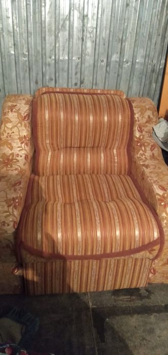 Продам диван тройка