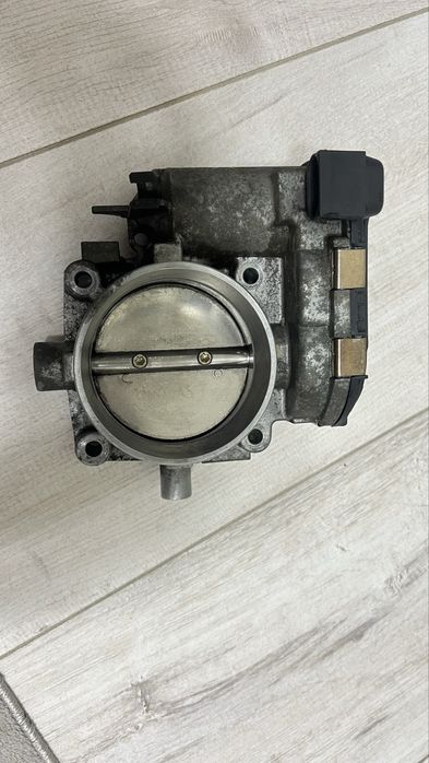 Мерседес 210