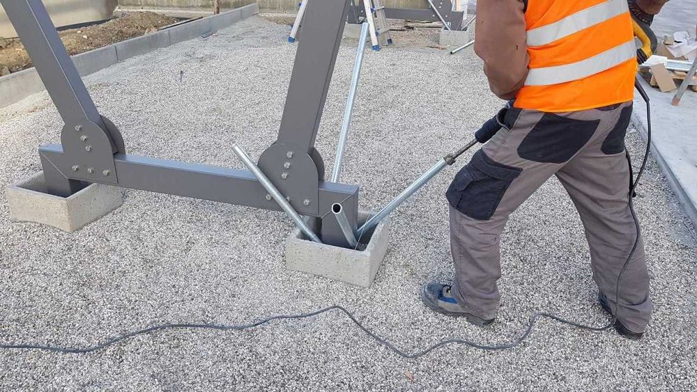 Поцинковани анкери за огради и соларни конструкции | Производител