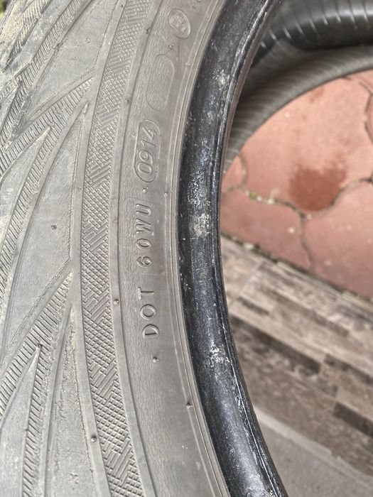 Vand 4 cauciucuri iarna 235/55 R19