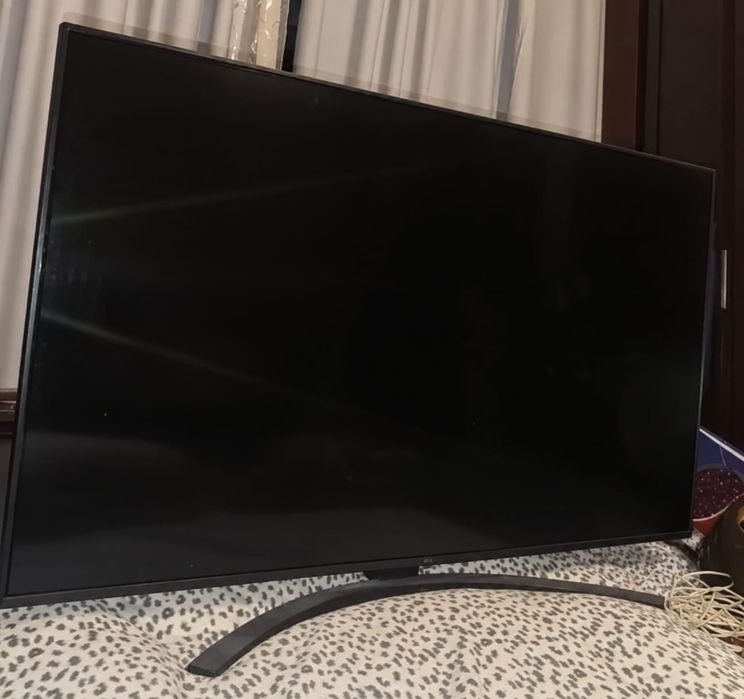 Продам телевизор LG