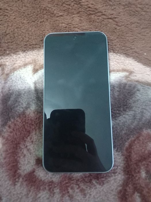 Vând telefon OPPO A6 0RO 5G nou nouț