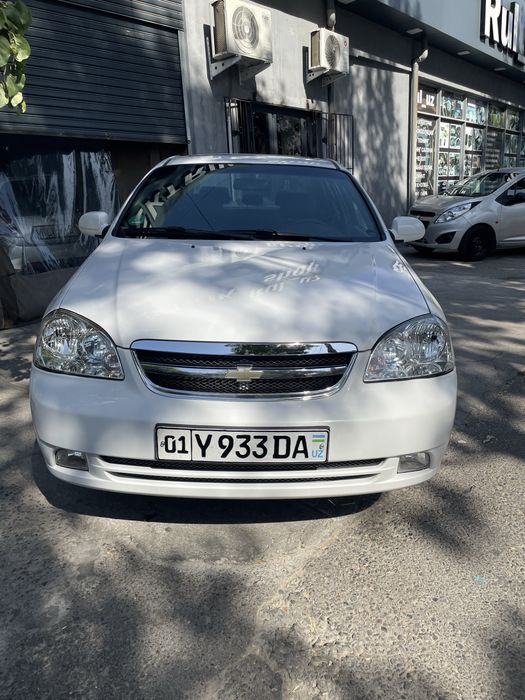 Lasetti sotiladi srochna