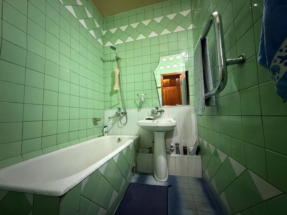 Квартира вторичка 3 комнатная Карасу 1 Мирзо улугбекский