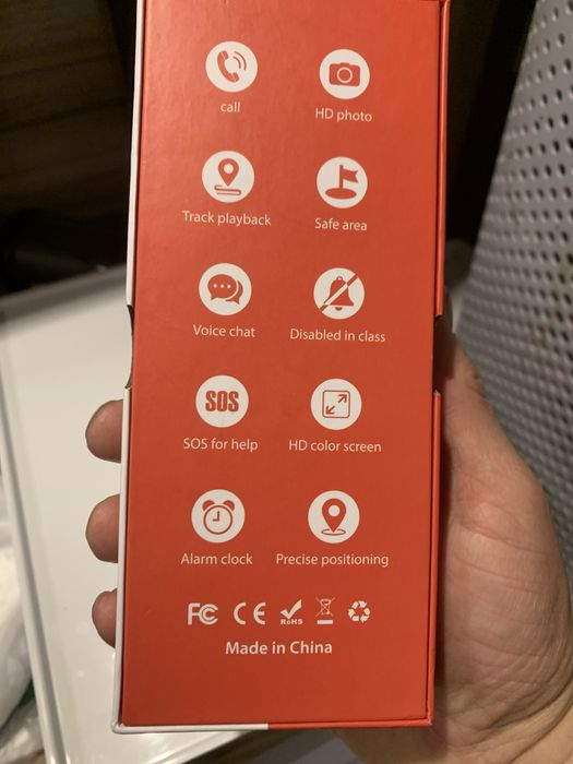 Детски смарт часовник с РАЗВАЛЕН дисплей