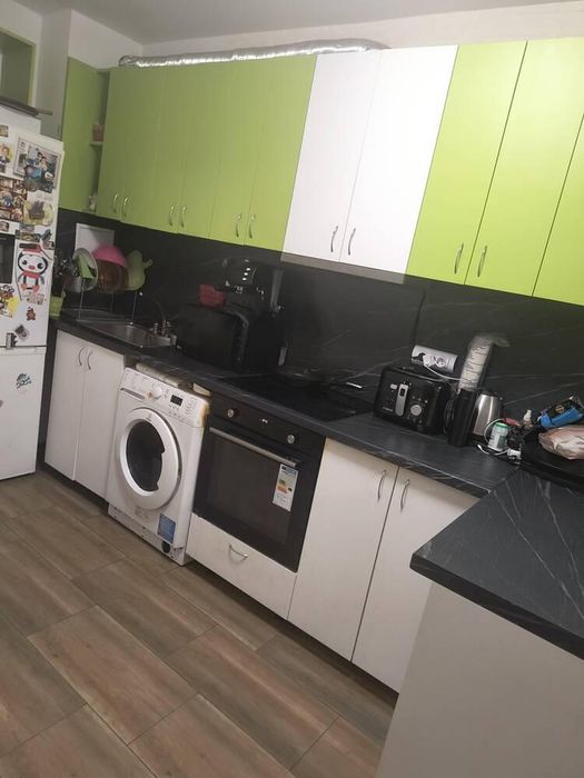 Продава се Тристаен апартамент в Бургас, Сарафово - 80 кв.м за 1938 €/кв.м - Снимка #2