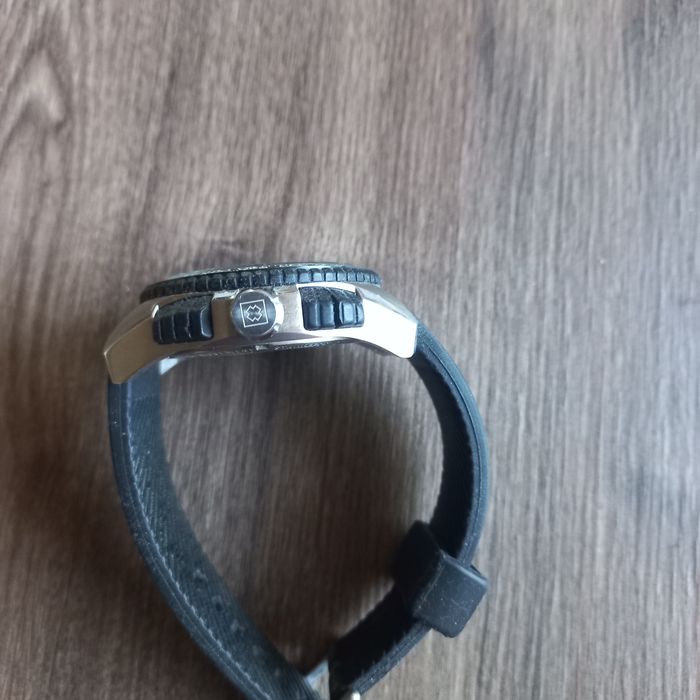 Часовник ...INVICTA