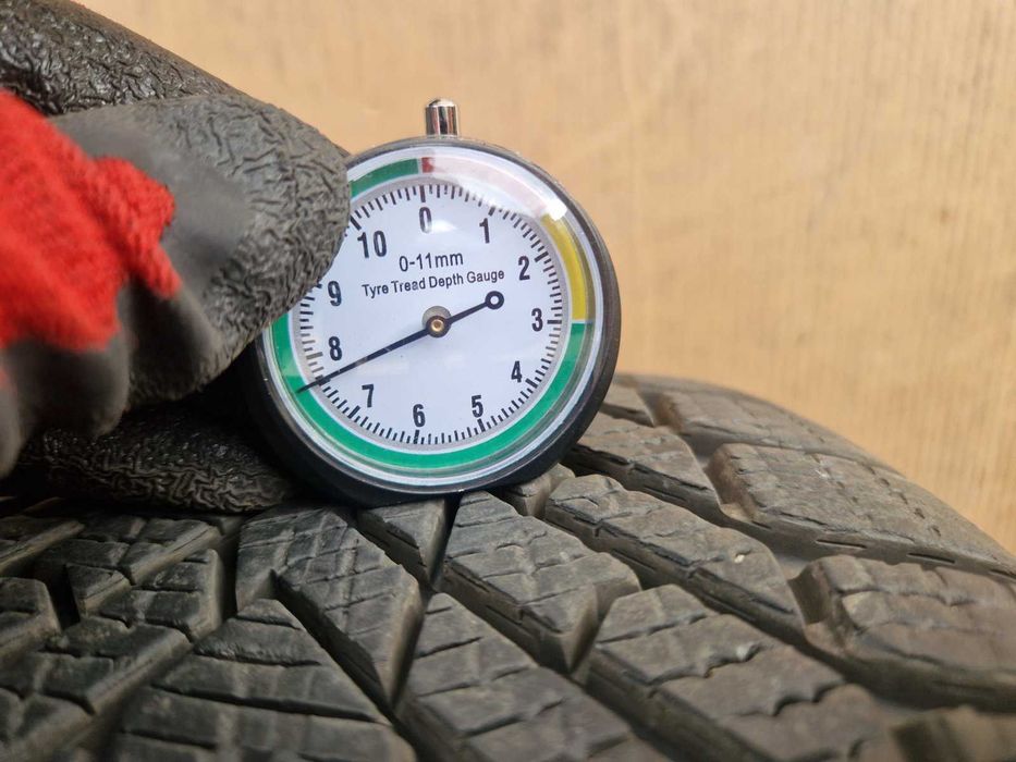 2 Pirelli R17 225/45
Зимни гуми 
DOT3422