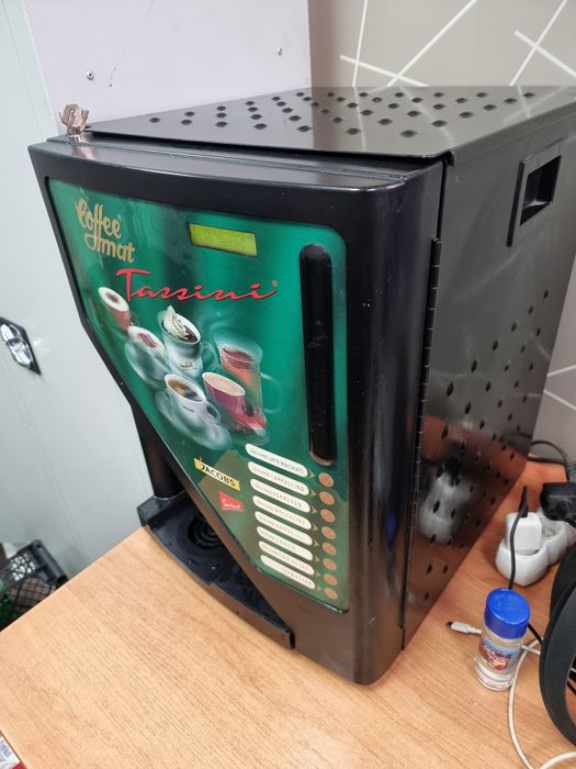 Кафе машина вендинг nescafe реавендос