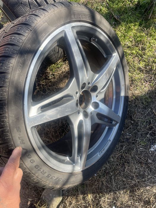 Продавам оригинални джанти AMG  GT с датчик