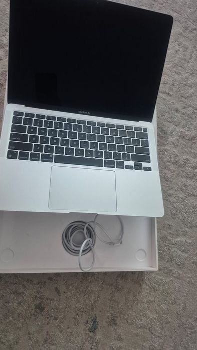 Макбук Apple MacBook Air