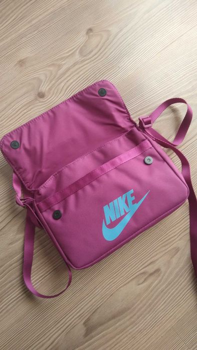 Nike Sportswear Чанта за през рамо