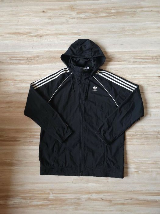 Оригинално мъжко горнище с качулка Adidas Windbreaker