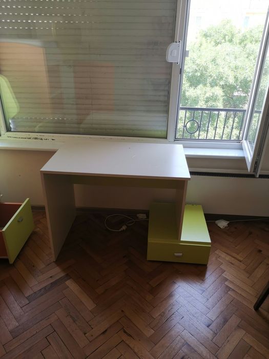Комплект ниво с матраци и, бюро и геймърски стол