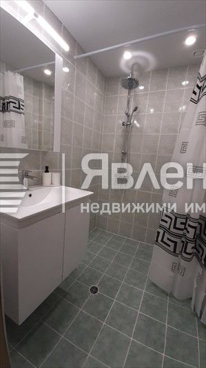 Дава се под наем Тристаен апартамент в Варна, Лятно кино Тракия - 75 кв.м за 716 € - Снимка #6