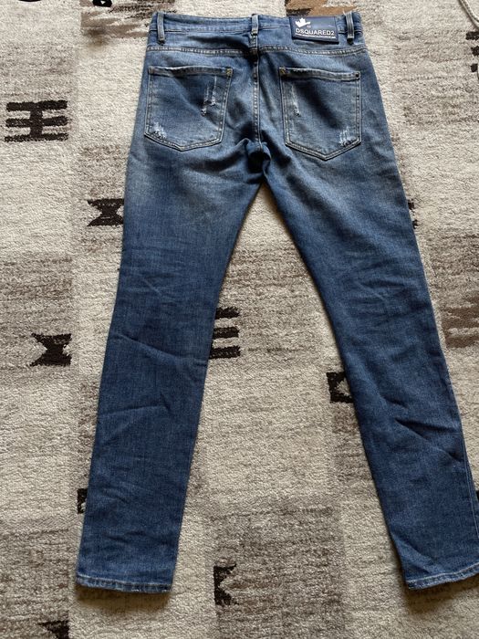 Blugi Dsquared2 Slim Fit barbati marimea 31 albastri cu rupturi aspect distrus Made in Italy