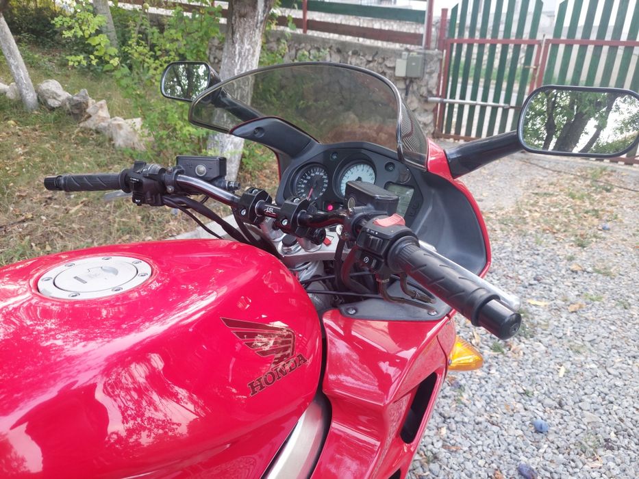 Honda VFR 800 FI / schimb