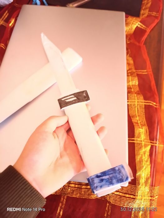 Нож из бумаги в наличии 1 штука