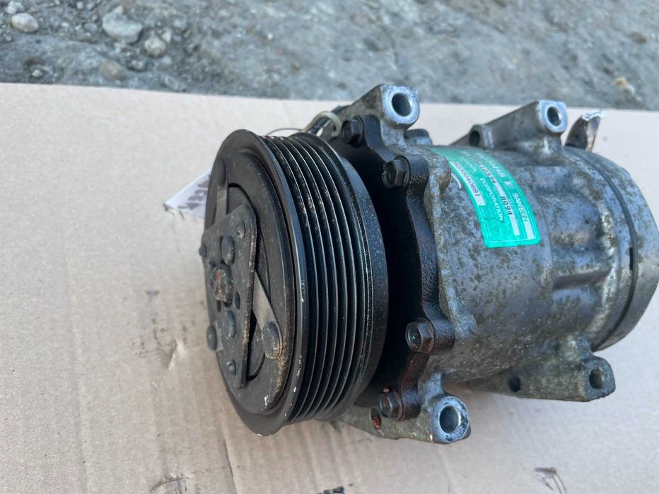 Compresor AC Mitsubishi Carisma/Renault Laguna 2/Volvo V40/S40 1.9 D