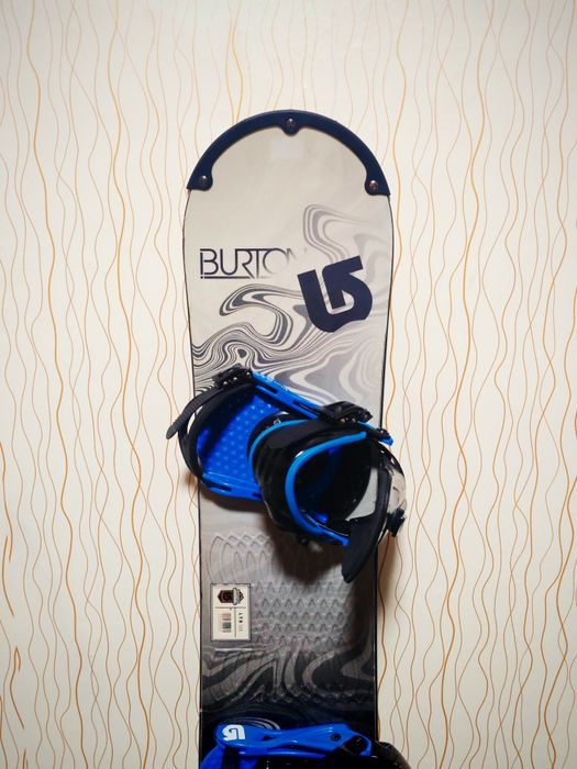 Snowboard  Burton  LTR 125 cm + Legaturi Burton S