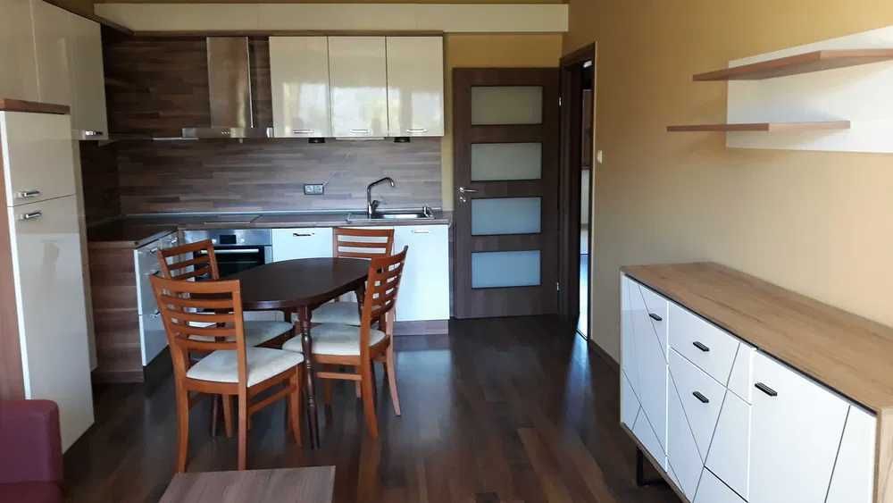 Продава се Двустаен апартамент в София, Света Троица - 70 кв.м за 722 €/кв.м - Снимка #2