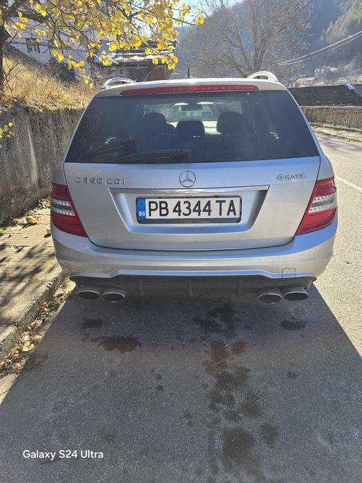 Мерцедес с 350 оборудвана предна броня прагове и задна