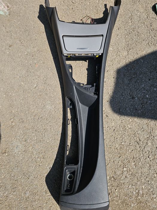 Consolă centrală BMW Seria 1 E87