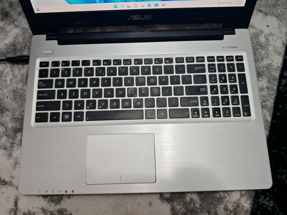 Laptop Asus i5 gen3