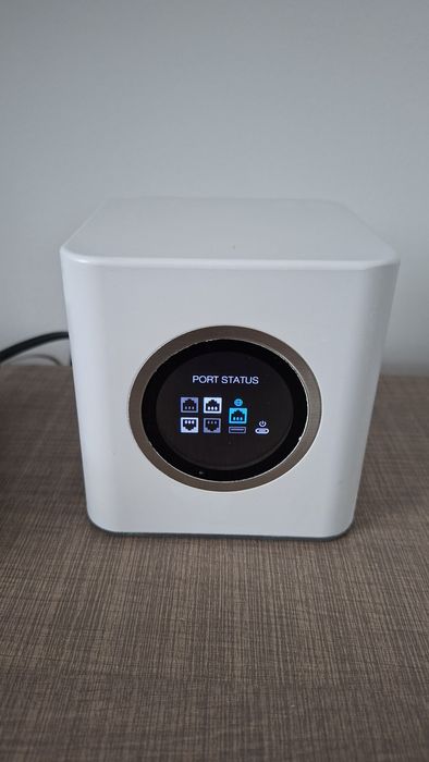 Router Ubiquiti Amplifi