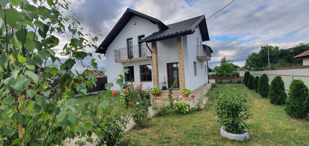 Casa de vanzare deosebită 2021