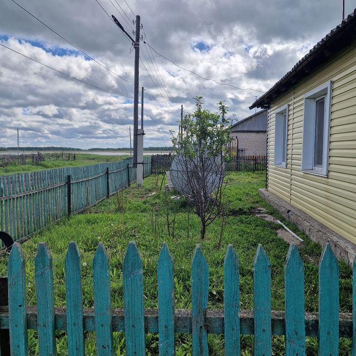 Продам   дом в с. Краснознамённое.