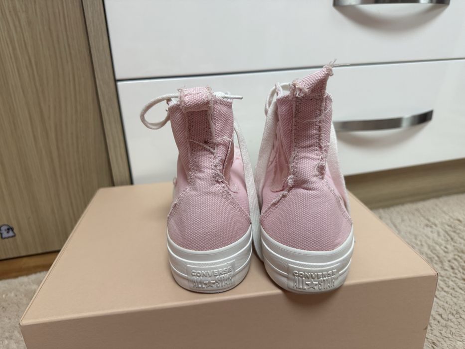 Дамски кецове  Converse