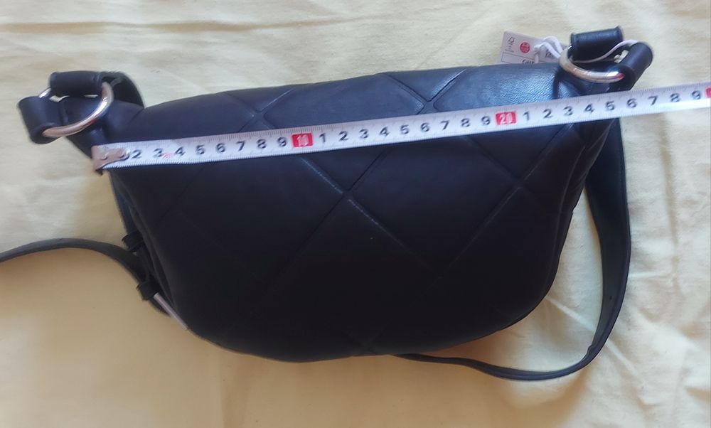 Чанта за кръст Reserved