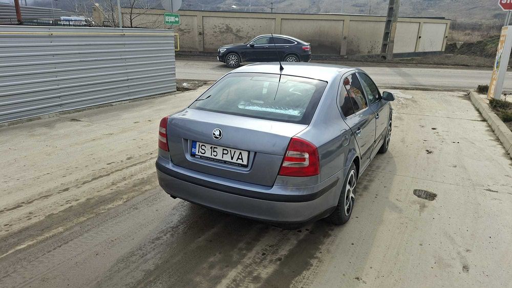 VAND Skoda Octavia 2 2005 1.6 benzina