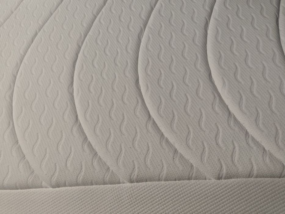 Топ матрак 90/200    180 лв