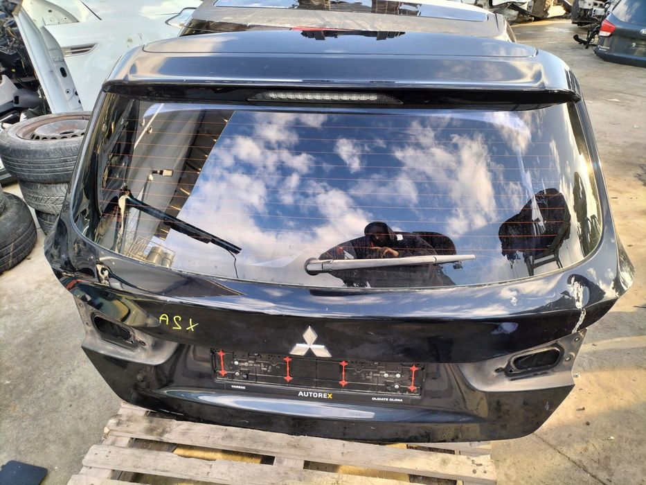 Врата багажник Mitsubishi ASX / Мицубиши АСХ 2014г.