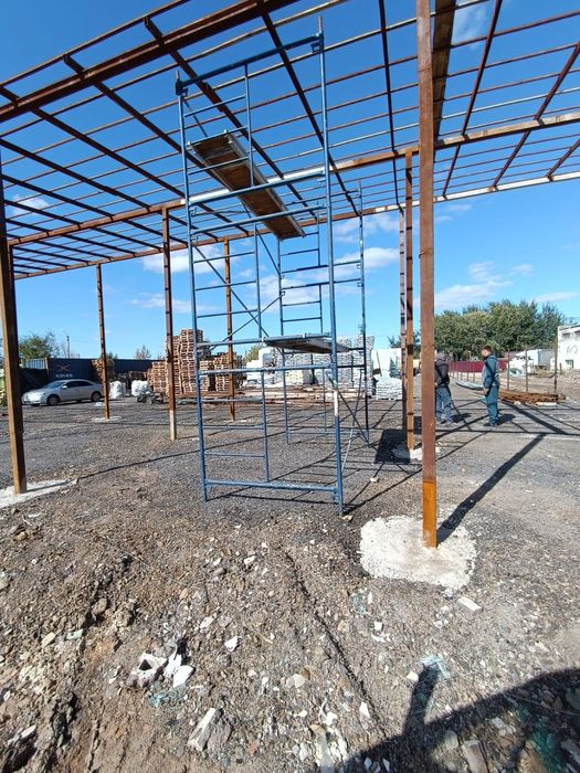 Леса стройтельные